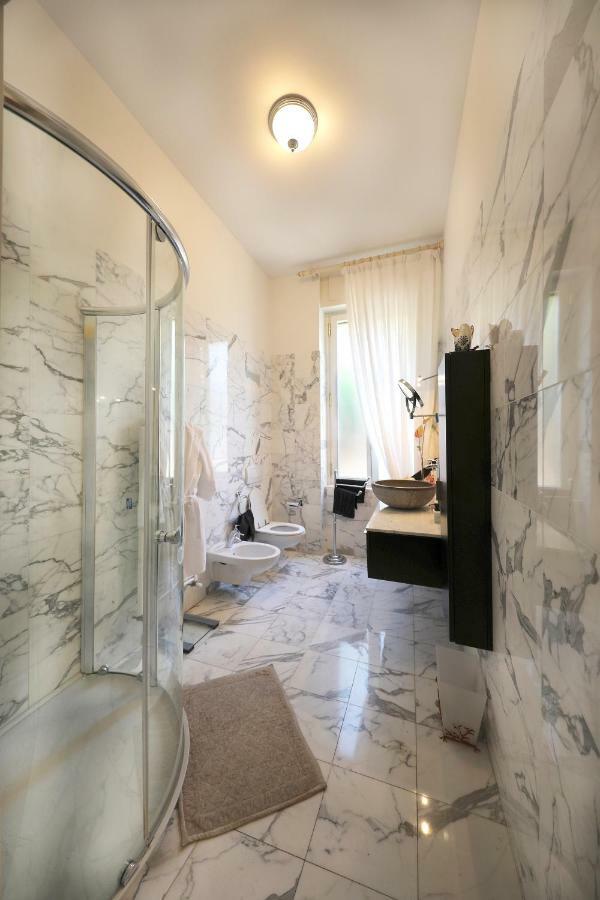 Villa Castiglioni Luxury Apartment 拉利奥 外观 照片