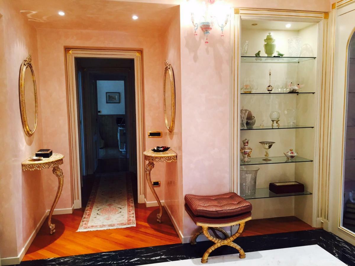 Villa Castiglioni Luxury Apartment 拉利奥 外观 照片