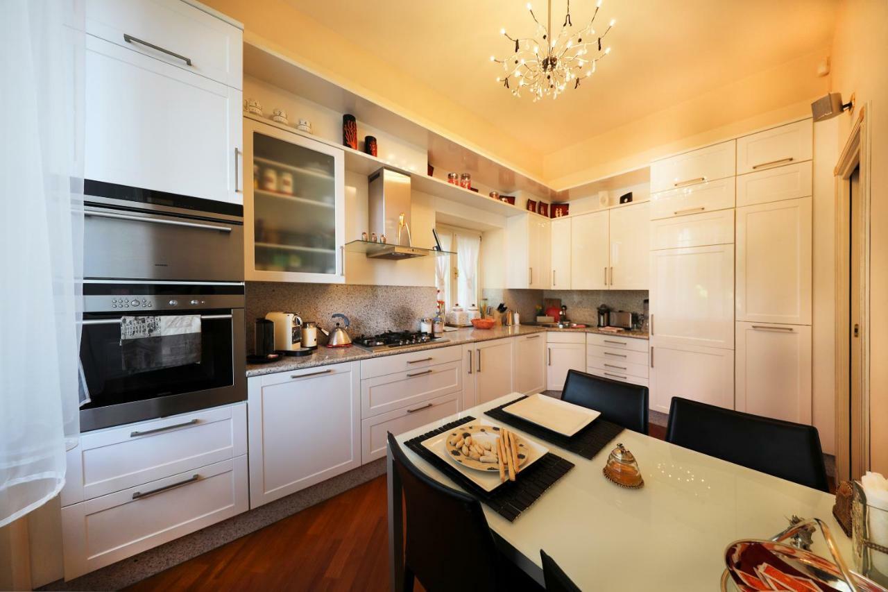 Villa Castiglioni Luxury Apartment 拉利奥 外观 照片